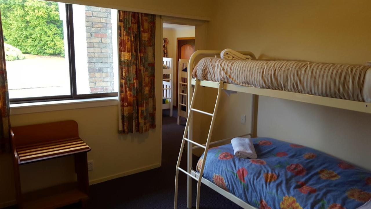 Fiordland National Park Lodge Te Anau Downs Esterno foto