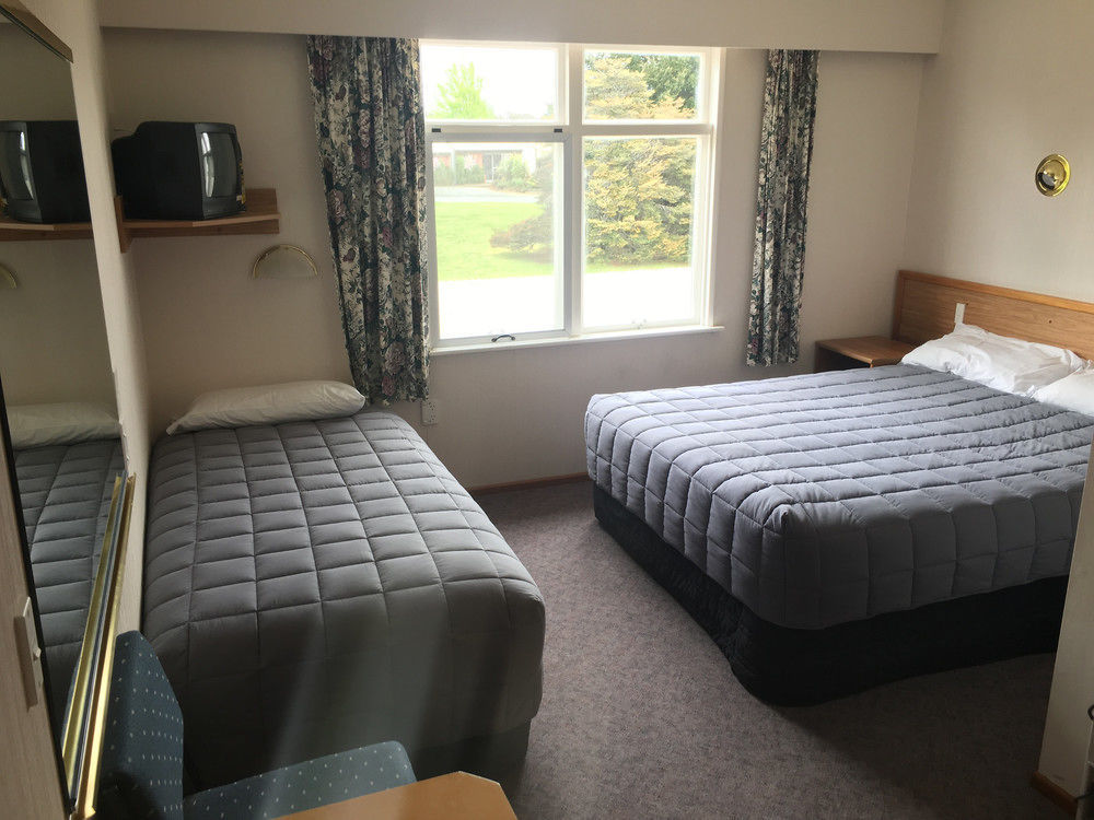 Fiordland National Park Lodge Te Anau Downs Esterno foto