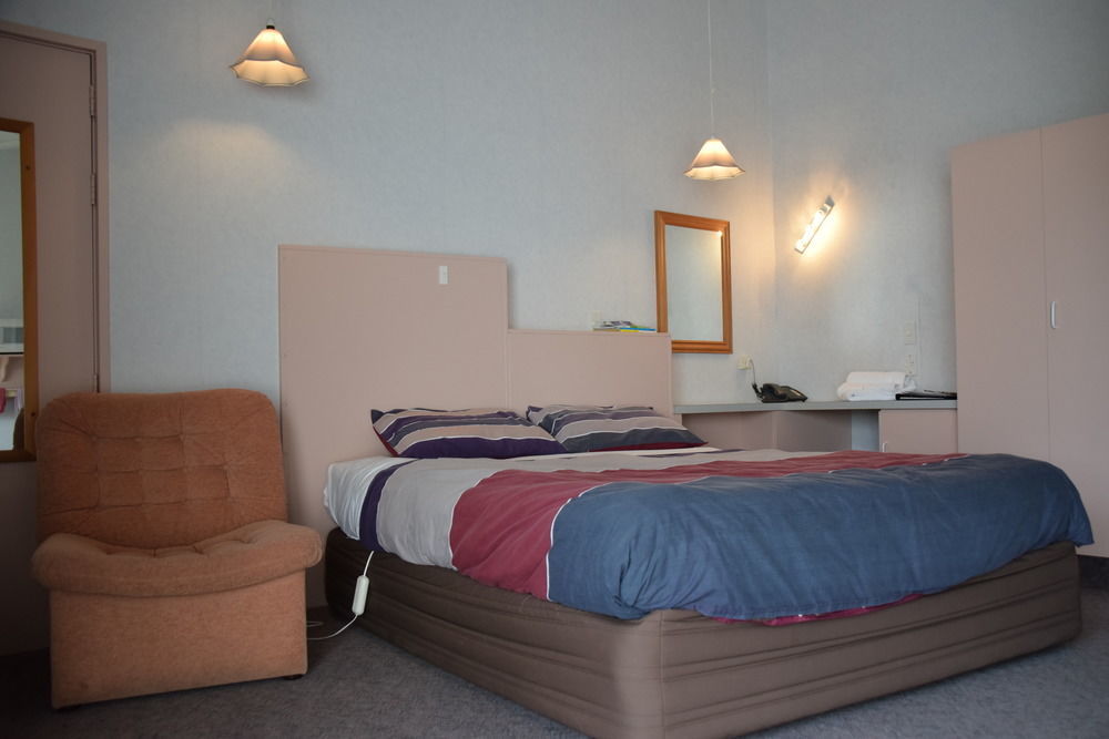 Fiordland National Park Lodge Te Anau Downs Esterno foto