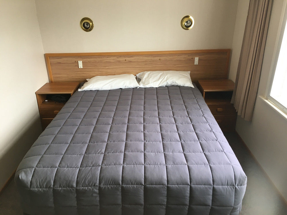 Fiordland National Park Lodge Te Anau Downs Esterno foto