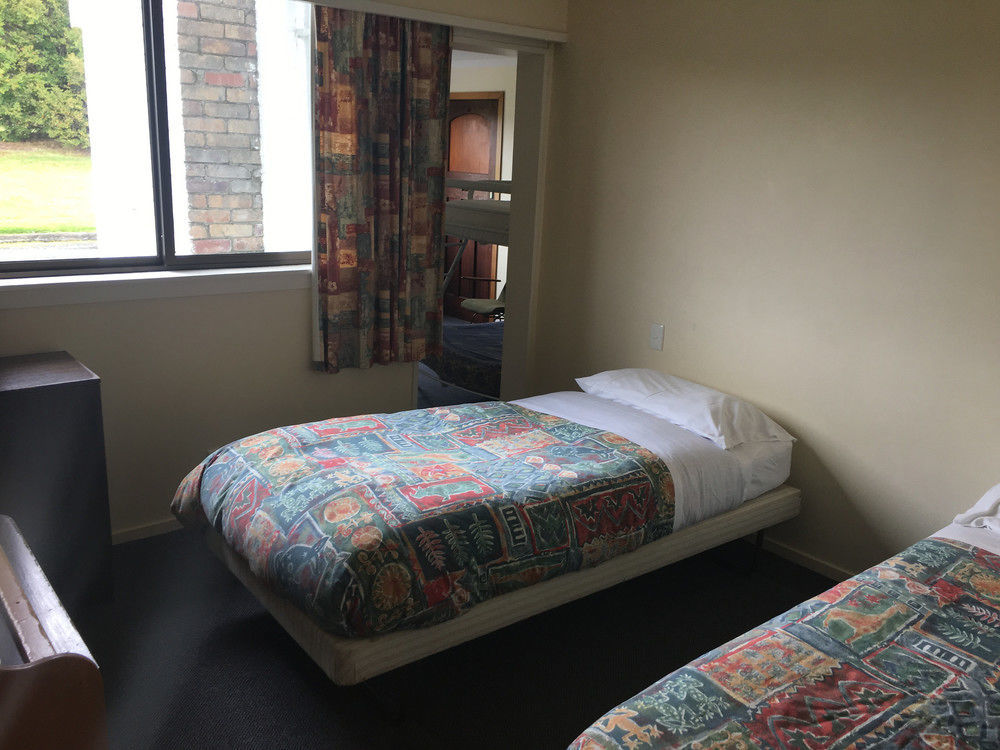 Fiordland National Park Lodge Te Anau Downs Esterno foto