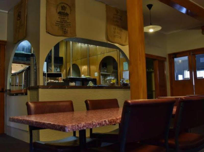 Fiordland National Park Lodge Te Anau Downs Esterno foto