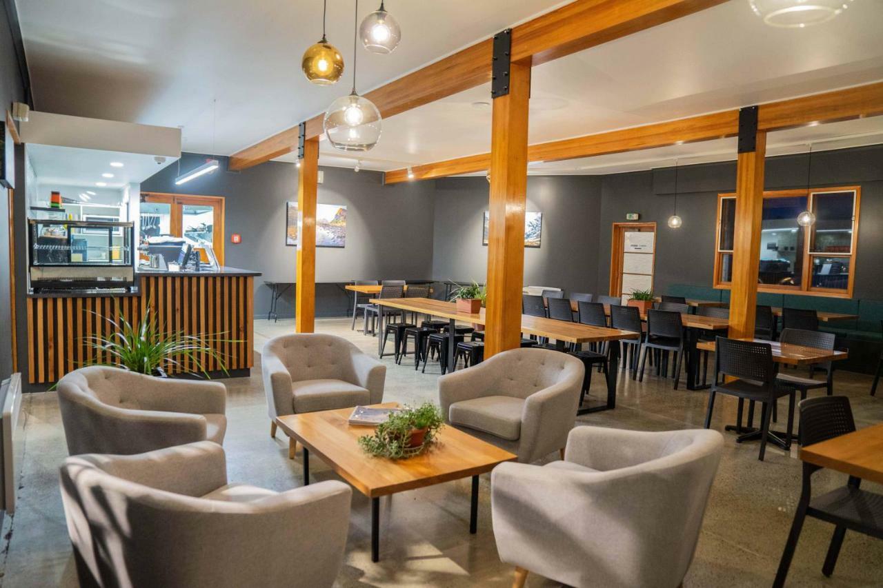 Fiordland National Park Lodge Te Anau Downs Esterno foto