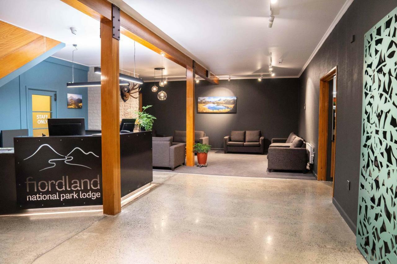 Fiordland National Park Lodge Te Anau Downs Esterno foto