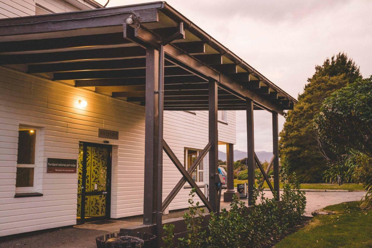 Fiordland National Park Lodge Te Anau Downs Esterno foto